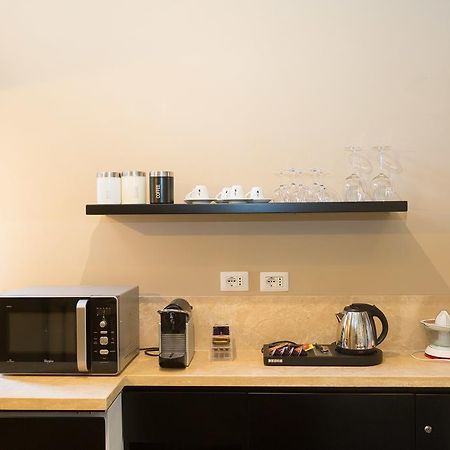 App Condotti Luxury Apartment In Rzym Zewnętrze zdjęcie